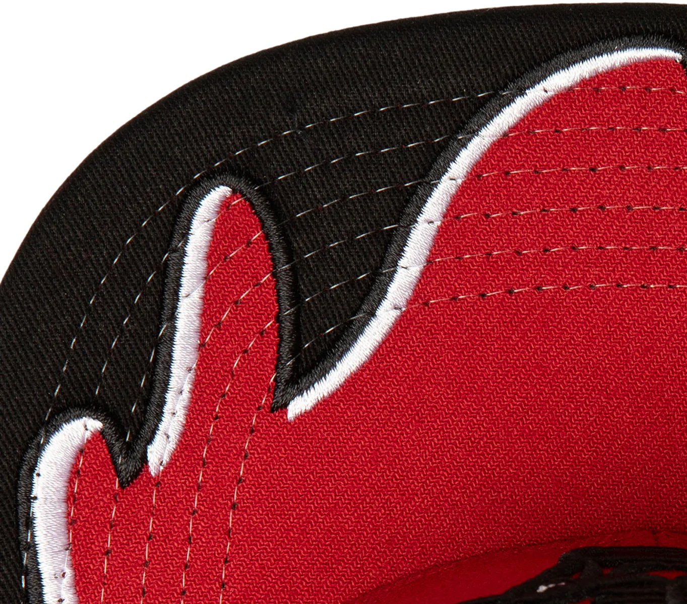 Chicago Bulls Mitchell & Ness Rising Tide Snapback - Image 3