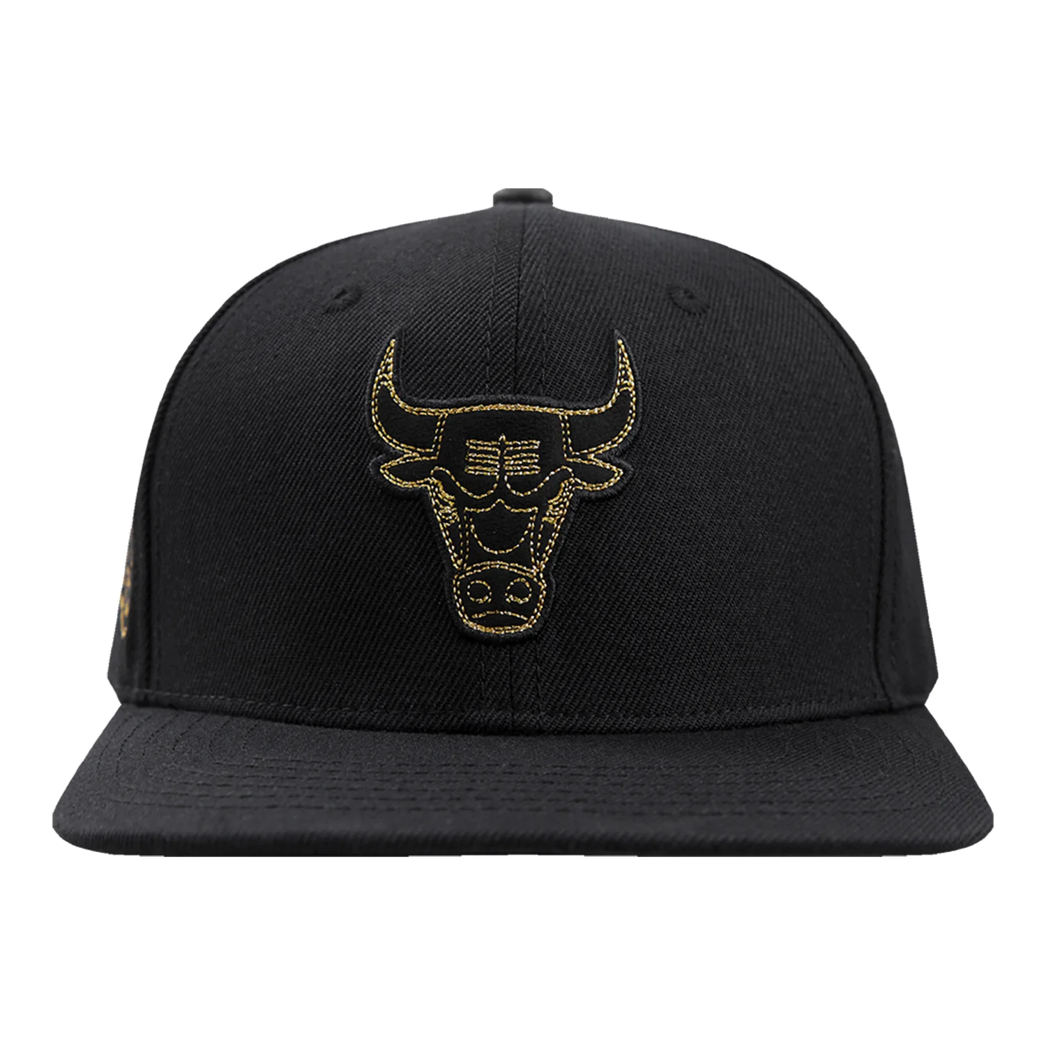 Chicago Bulls Pro Standard Gold Collection Snapback - Image 3