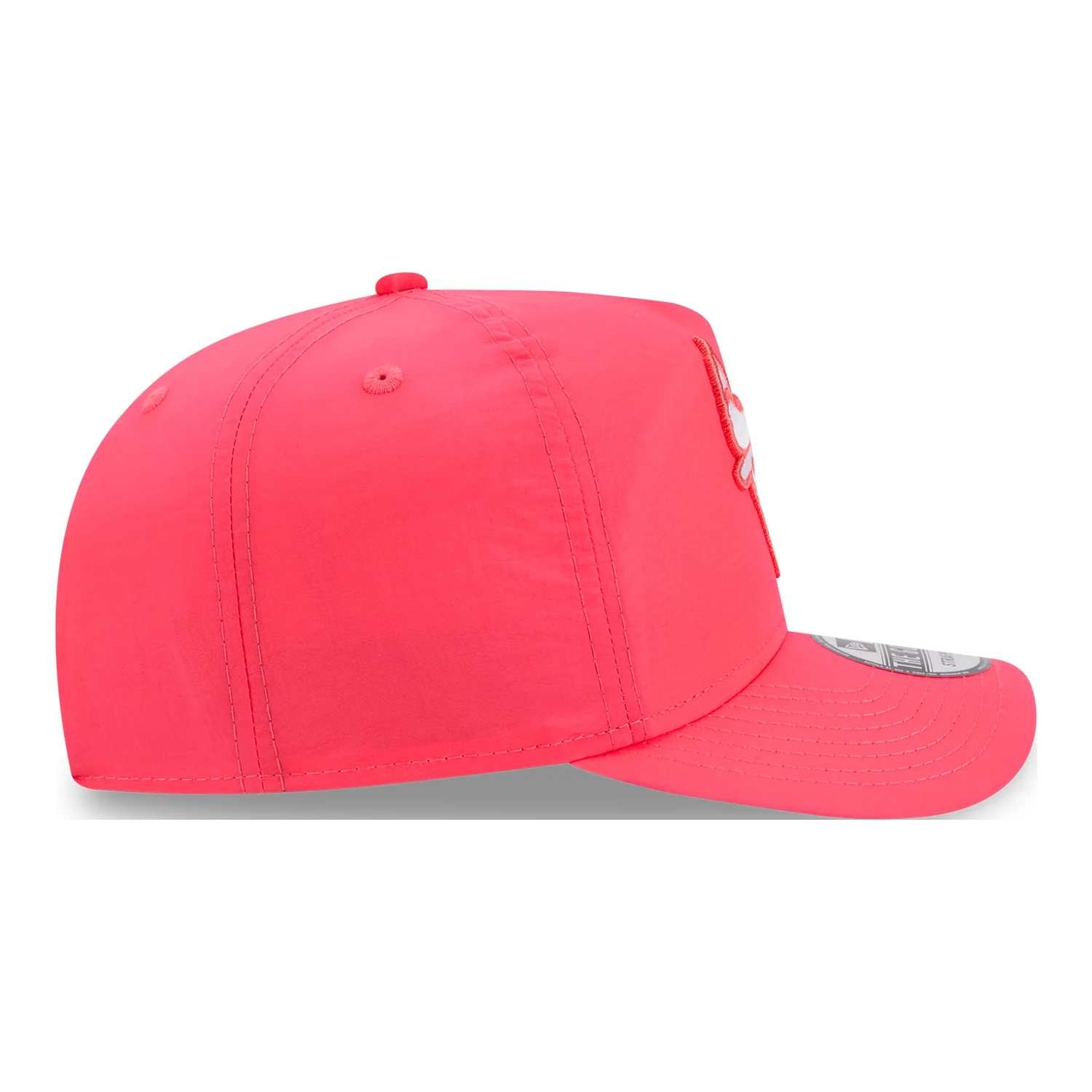 Chicago Bulls New Era Nylon Adjustable Pink Golfer - Image 6