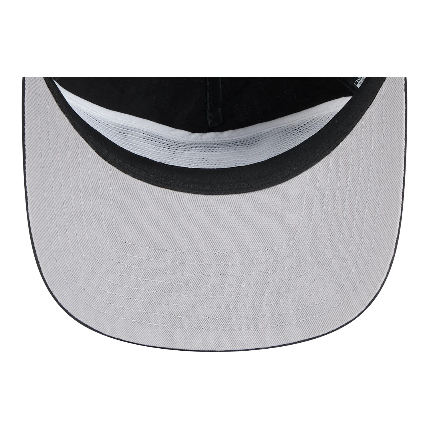 Chicago Bulls New Era Nylon Adjustable Black Golfer - Image 7
