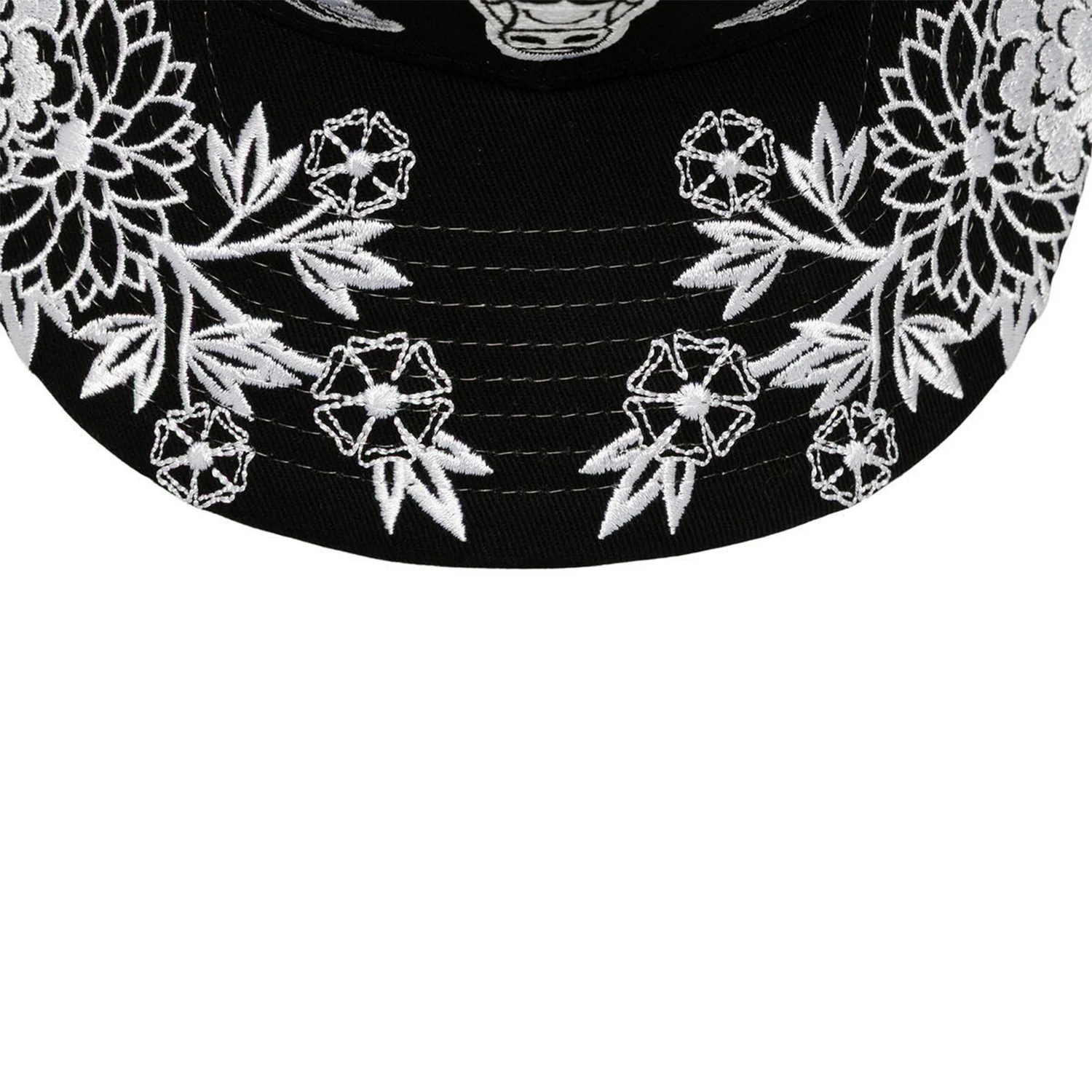 Chicago Bulls Mitchell & Ness Morning Haze Snapback - Image 3