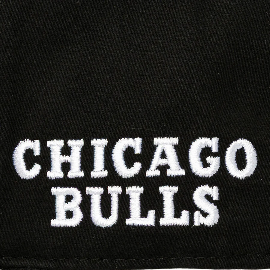 Chicago Bulls Mitchell & Ness Morning Haze Snapback - Image 4