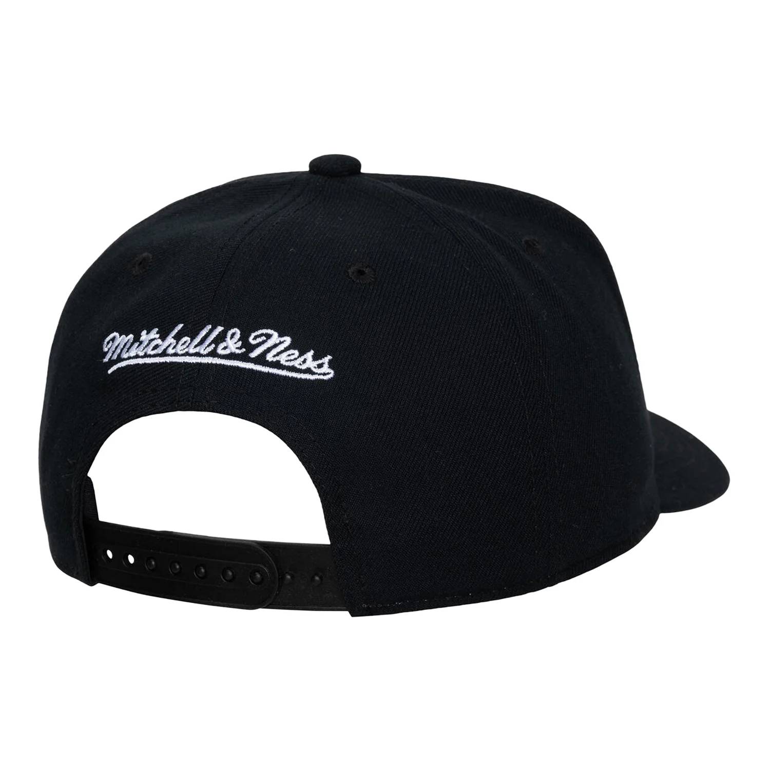 Chicago Bulls Mitchell & Ness Legendary Away Pro Snapback - Image 2