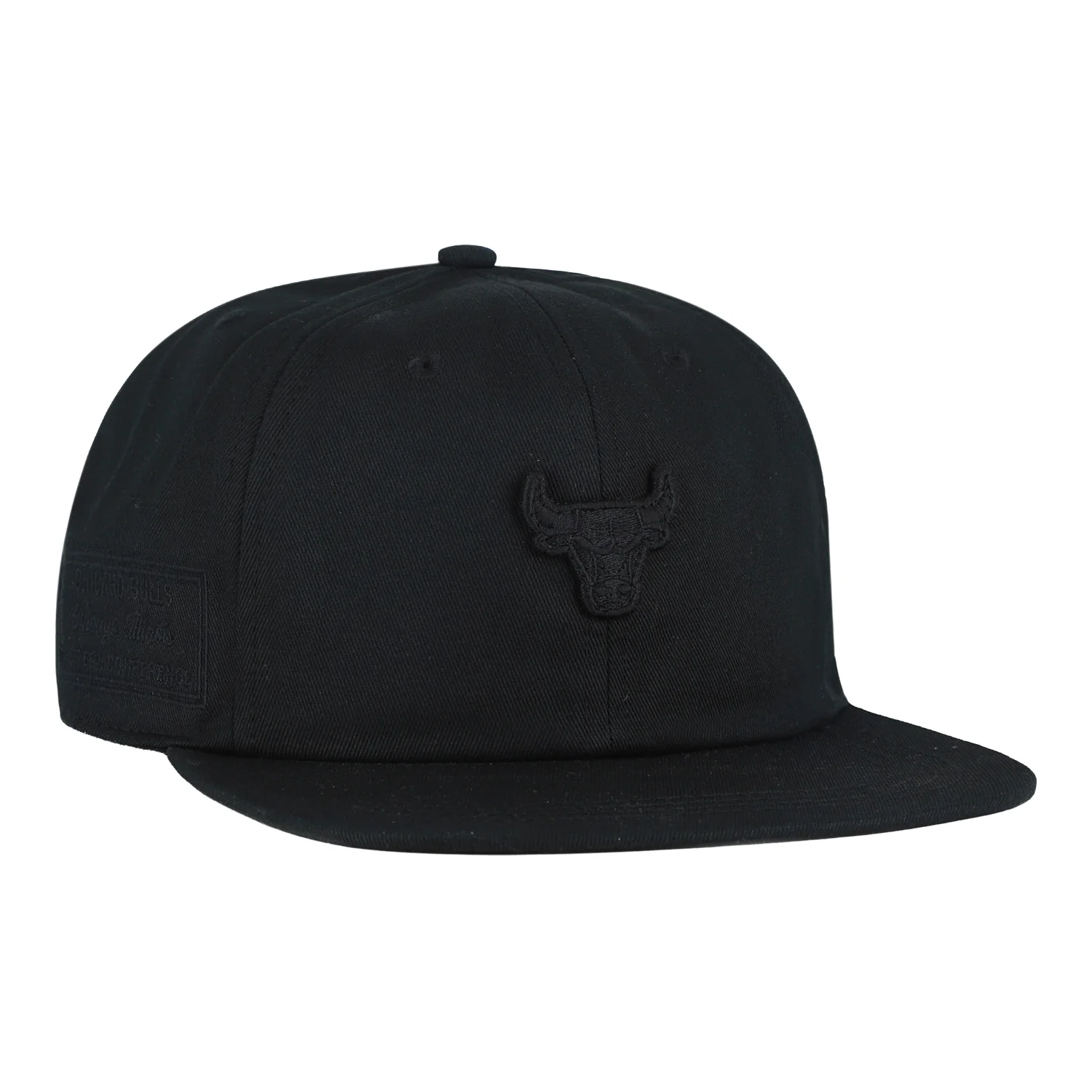 Chicago Bulls 47 Brand Contemporary Captain Relaxed Black Tonal Snapback - Image 3