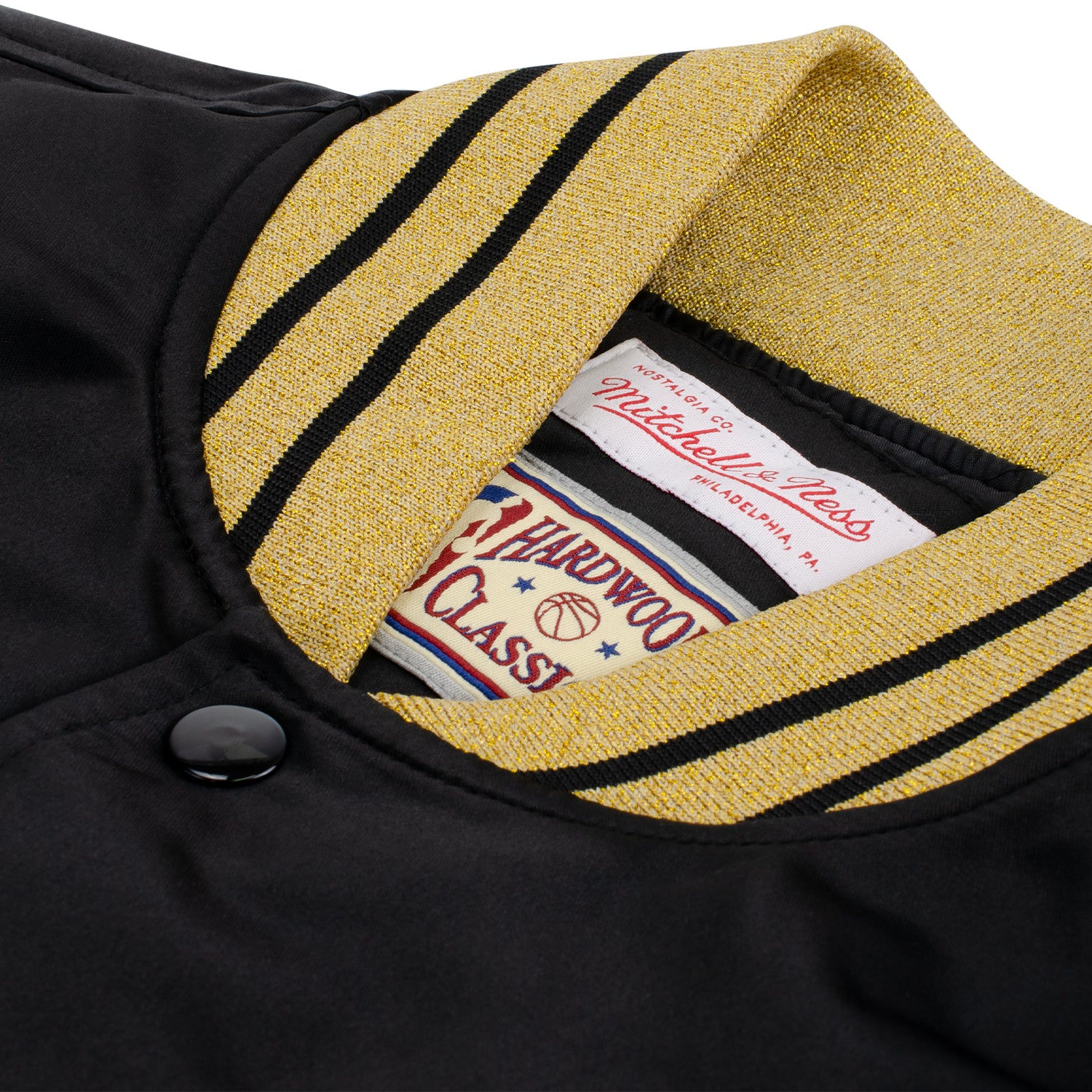Chicago Bulls Mitchell & Ness MVP Satin Jacket - Image 8