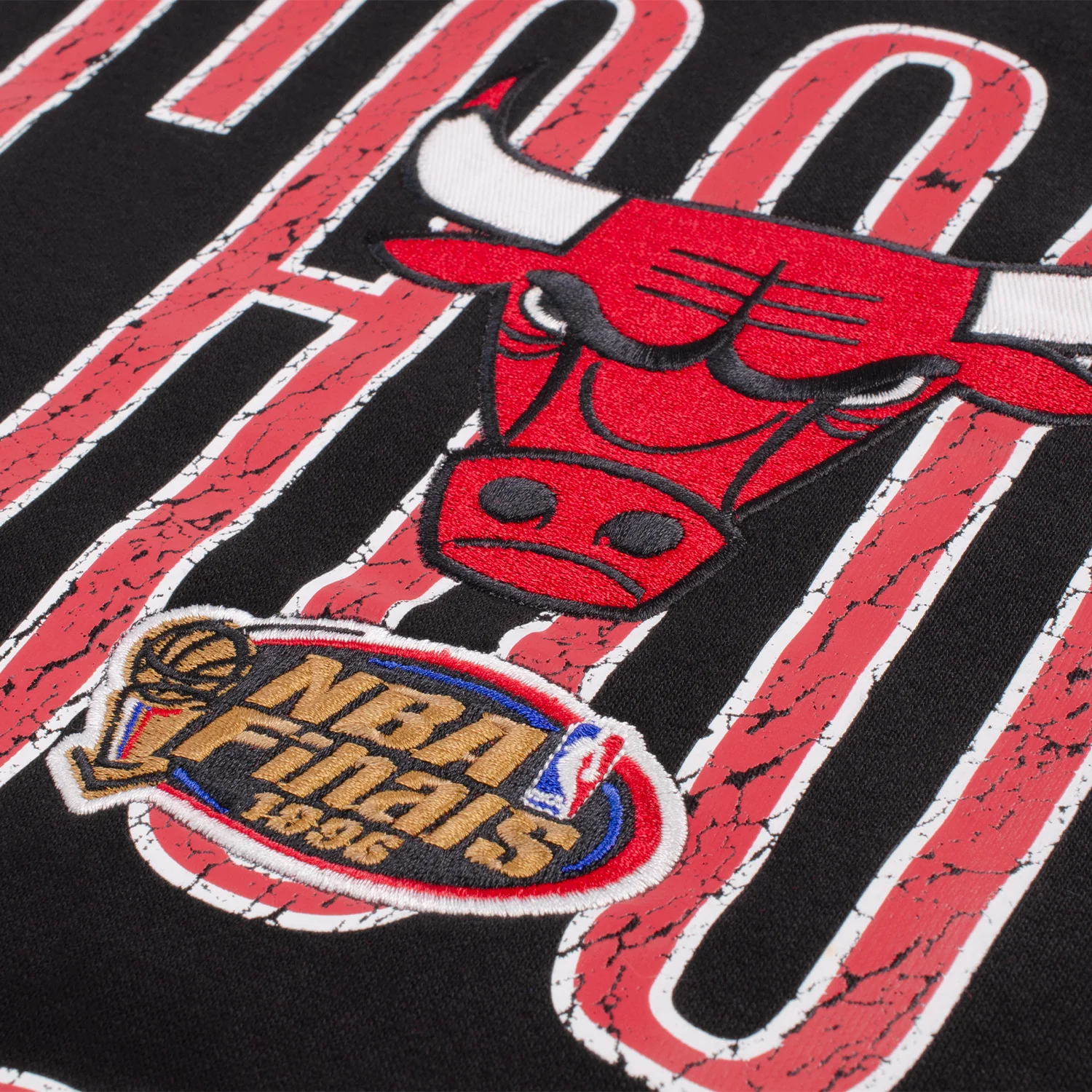 Chicago Bulls Mitchell & Ness Oversized Hooded Sweatshirt - Image 7