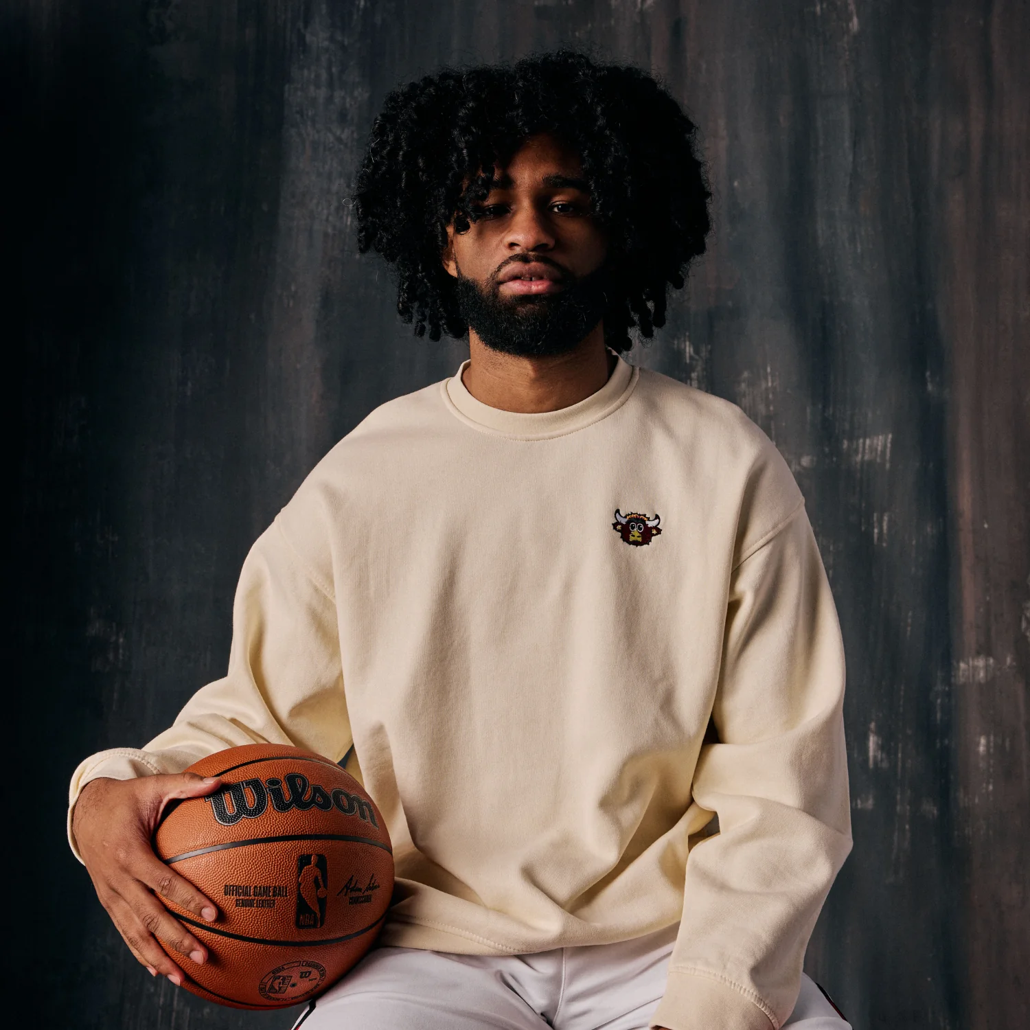 Chicago Bulls 1966 Benny Off-White Crewneck - Image 3