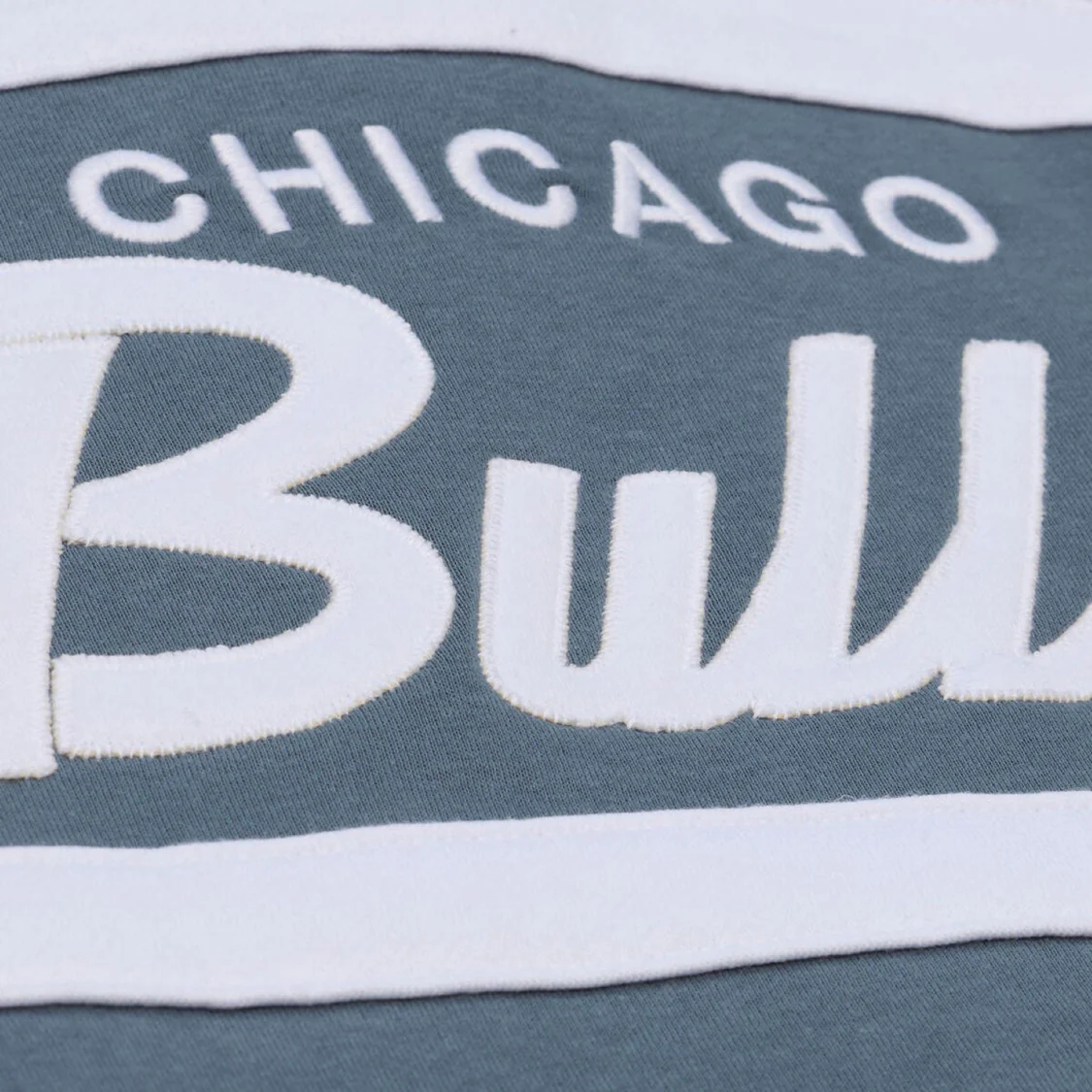 Chicago Bulls Mitchell & Ness Thunderstorm Head Coach Quarter Zip - Image 3