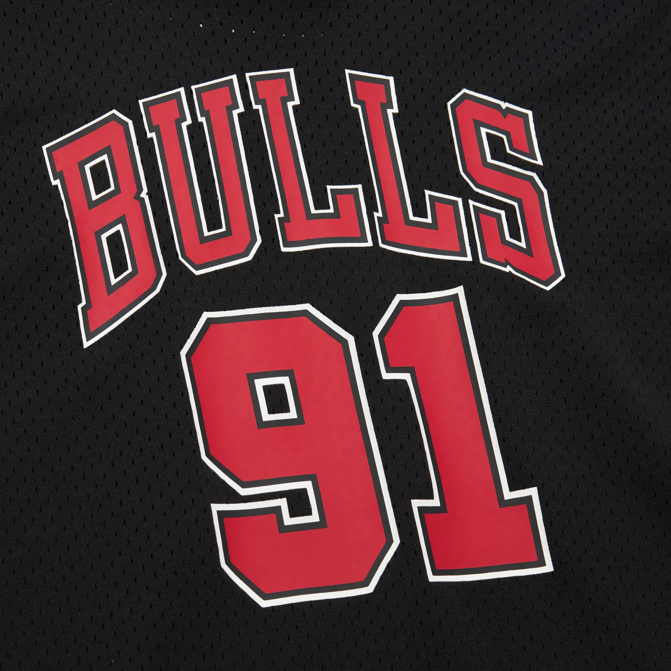 Chicago Bulls Mitchell & Ness '96 Dennis Rodman Mesh Hooded T-Shirt - Image 4