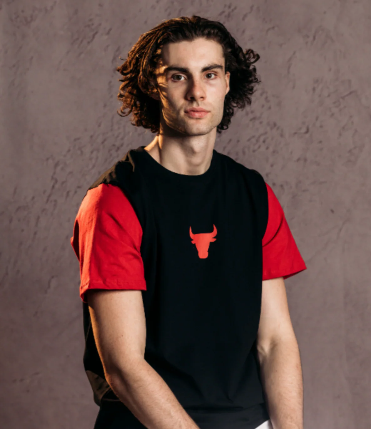 Chicago Bulls 1966 See Red Contrast Sleeve T-Shirt - Image 3