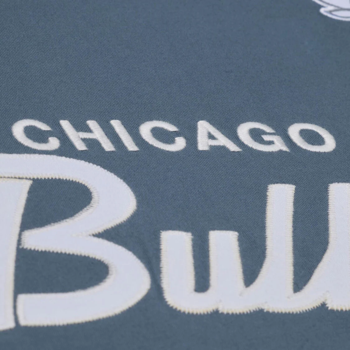 Chicago Bulls Mitchell & Ness Thunderstorm T-Shirt - Image 3