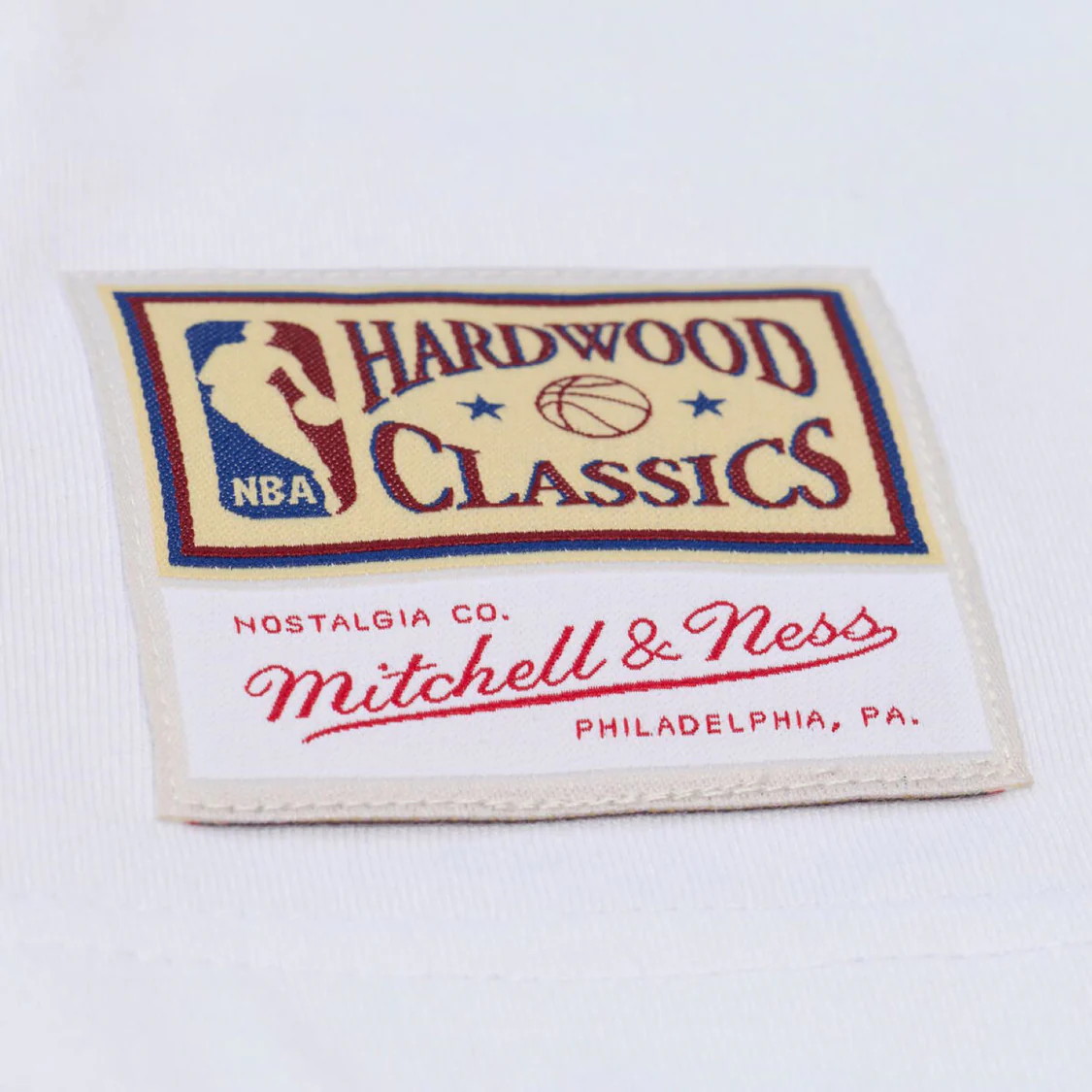 Chicago Bulls Mitchell & Ness Arctic White T-Shirt - Image 4